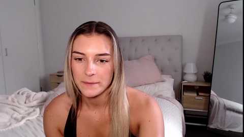 parisbabyxox free recording from 2024-10-01 04:04:00