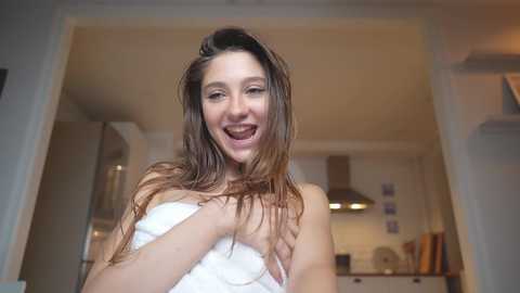 mia_elfie free recording from 2024-10-03 06:58:00