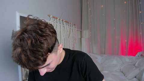 call__me_leo free recording from 2024-10-08 15:15:00