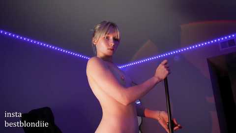 bestblondiiecb free recording from 2024-10-09 02:15:00