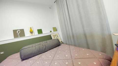 ehotlovea free recording from 2024-10-15 00:58:00