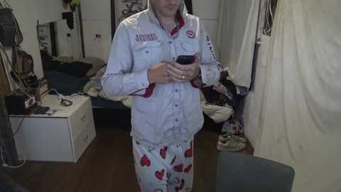 nezzey free recording from 2024-10-15 07:36:00