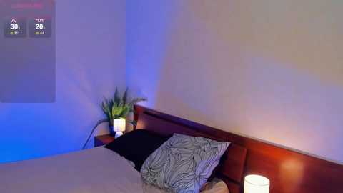 emmalaflame free recording from 2024-10-17 08:41:00