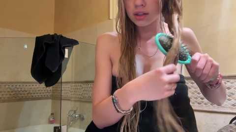 realjadebri free recording from 2024-10-23 08:08:00