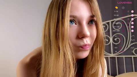 lovely_shyy free recording from 2024-11-02 01:08:00