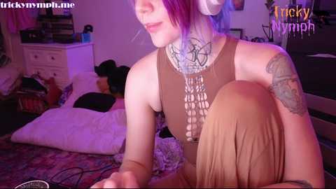 tricky_nymph free recording from 2024-11-12 06:35:00