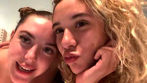 gingerfox777 free recording from 2024-11-18 10:21:00