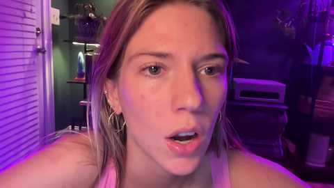 oliviahansleyy free recording from 2024-11-23 09:22:00