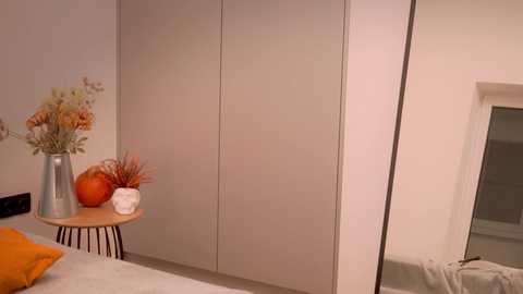 xiawa_xo free recording from 2024-11-23 20:19:00