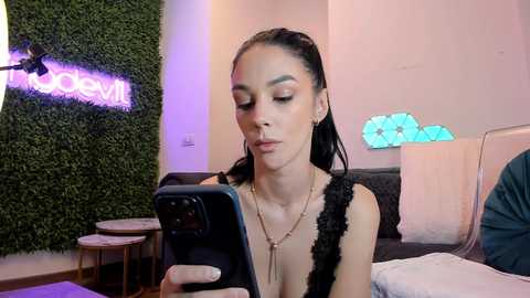 hotfallingdevil free recording from 2024-11-28 08:34:00