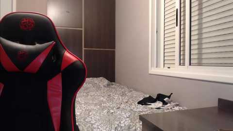 naughty_popa free recording from 2024-11-30 07:50:00