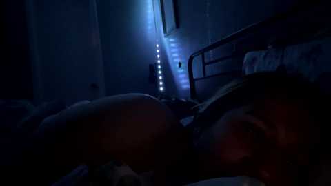 monicav21 free recording from 2024-12-09 14:48:00