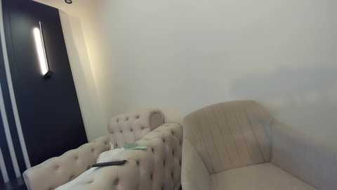 ehotlovea free recording from 2024-12-13 08:06:00