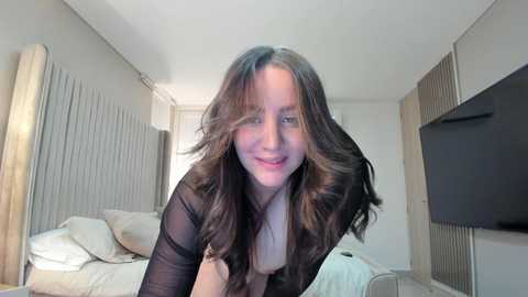 lindabluee free recording from 2024-12-26 17:44:00