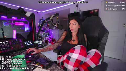 evelyne92 free recording from 2024-12-27 09:07:00