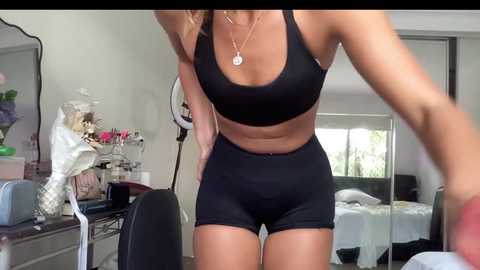 peachy_paige free recording from 2024-12-29 04:47:00