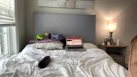 susannahxx free recording from 2025-01-12 20:41:00