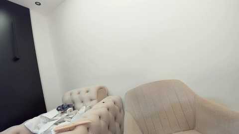 ehotlovea free recording from 2025-01-21 00:32:00