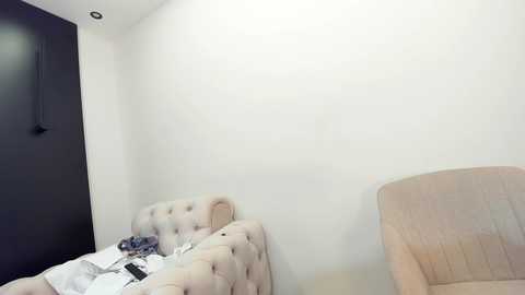 ehotlovea free recording from 2025-01-21 02:40:00