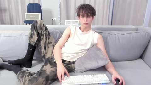 your_shy_guy free recording from 2025-01-21 07:17:00