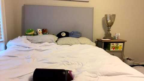 susannahxx free recording from 2025-01-25 22:04:00