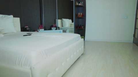 hefner_girl free recording from 