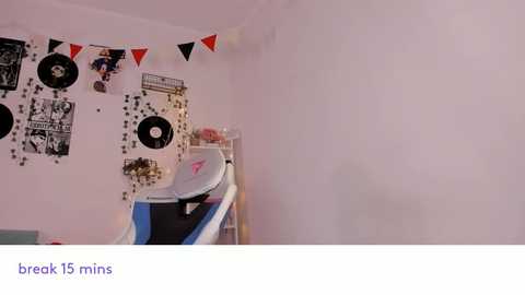 vivian_qwerty free recording from 2025-01-27 06:18:00