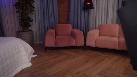 eva_fashionista free recording from 2025-01-30 06:20:00