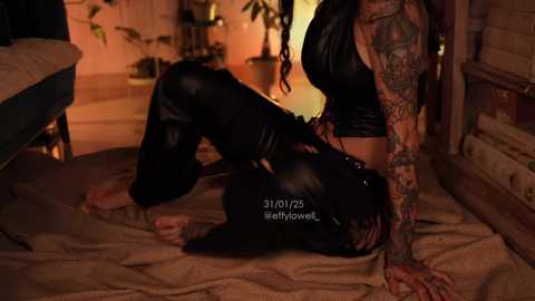 effylowell_ free recording from 2025-02-01 02:38:00