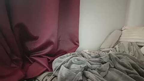 emilysparkss free recording from 2025-02-04 18:08:00