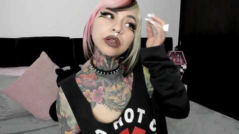 nikkiramone free recording from 2025-02-04 12:53:00