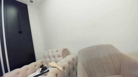 ehotlovea free recording from 2025-02-05 01:06:00