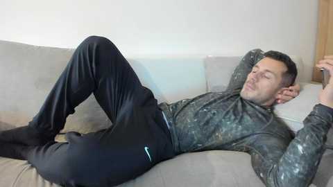 roberto4ever free recording from 2025-02-06 14:34:00