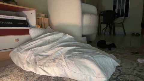 bonnettbonett free recording from 2025-02-13 05:36:00