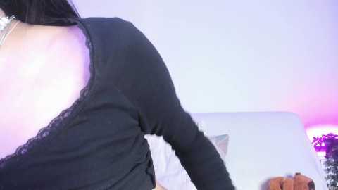 breeding_material free recording from 2025-02-13 18:15:00