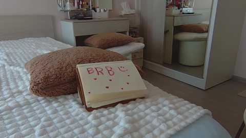 sweetie_natasha free recording from 2025-02-13 03:47:00