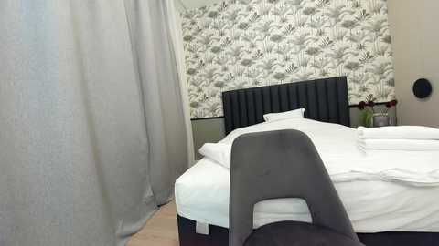 ehotlovea free recording from 