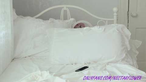 littlegreekflower free recording from 2025-02-15 21:03:00