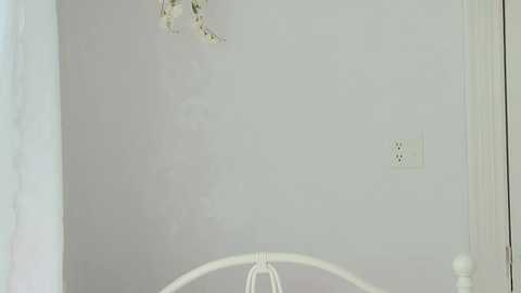 littlegreekflower free recording from 2025-02-16 19:27:00