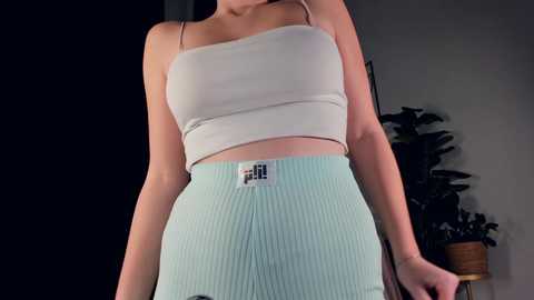 x_luster_x free recording from 2025-02-16 17:41:00