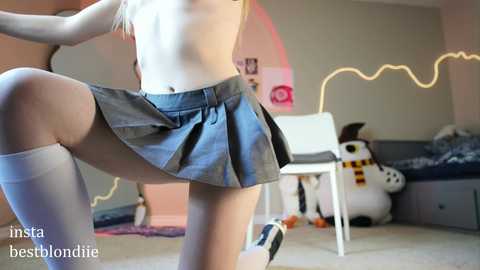 bestblondiiecb free recording from 2025-02-17 19:49:00