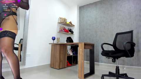 ella_pride1 free recording from 2025-02-17 05:26:00