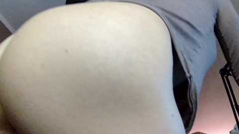 erotic_vibe free recording from 2025-02-17 19:51:00