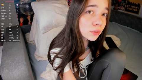 flirtykitty_ free recording from 2025-02-17 01:20:00