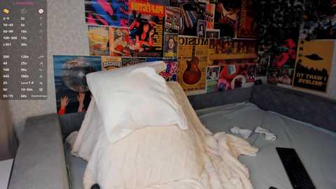 flirtykitty_ free recording from 2025-02-17 03:16:00