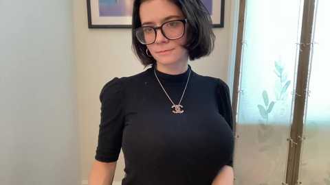 naomi_reah free recording from 2025-02-17 20:09:00