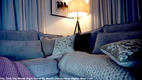 x_lily_x free recording from 2025-02-19 00:28:00