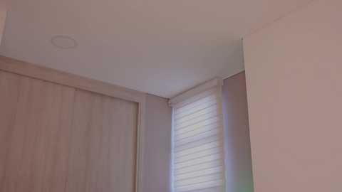 _lasuescun free recording from 2025-02-20 21:00:00