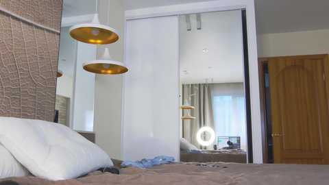 brightrays__ free recording from 2025-02-20 10:25:00