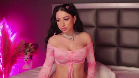 _anna_bloom free recording from 2025-02-24 02:05:00